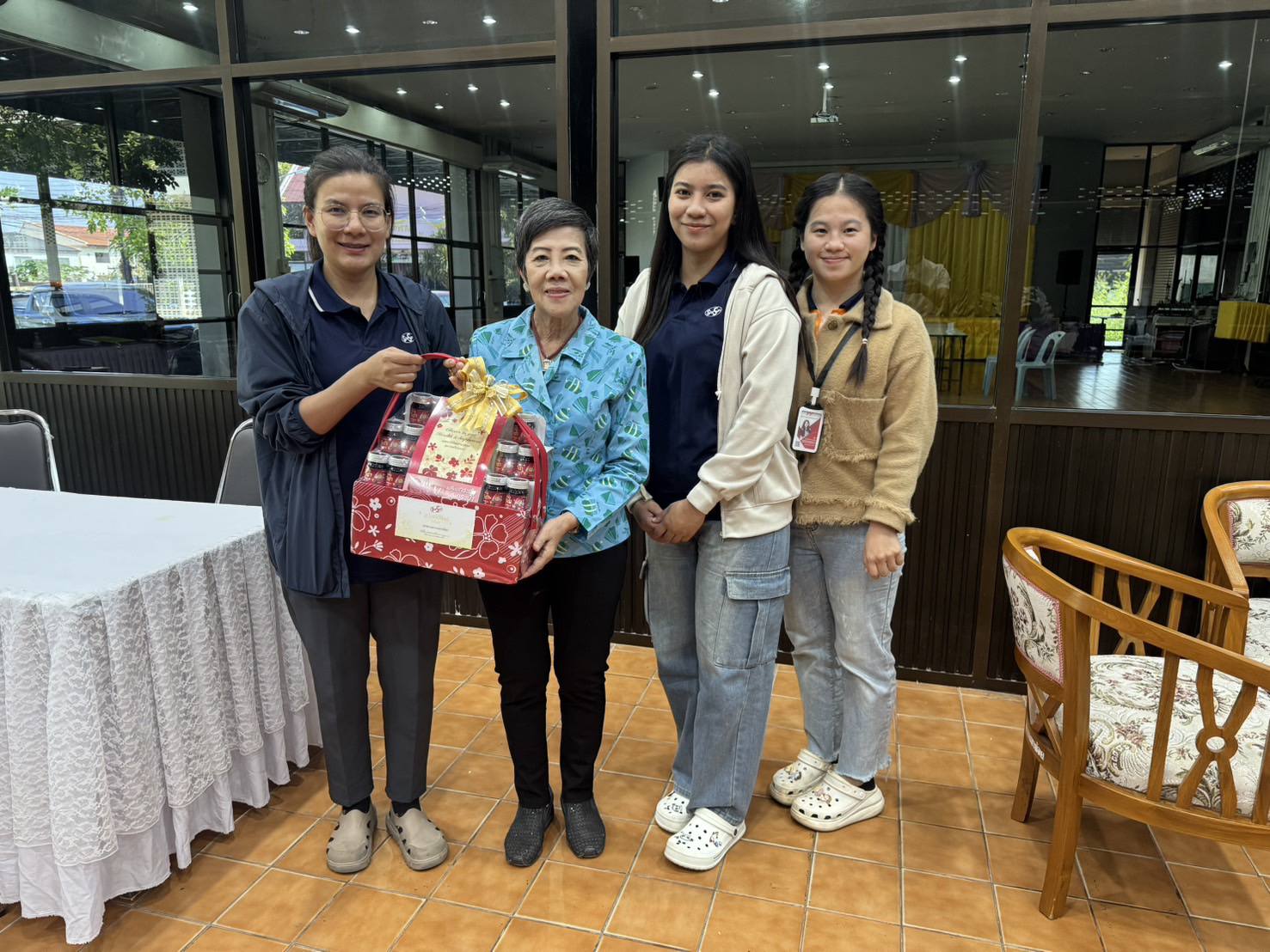 Star Sun foods Presents New Year Gift Baskets for the Year 2025